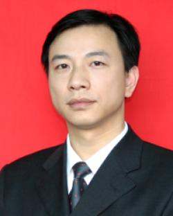 曾纳新