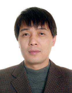 李东