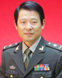 于明琨