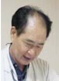 何英