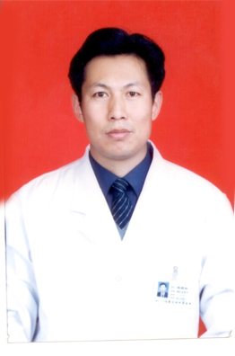 侯殿臣