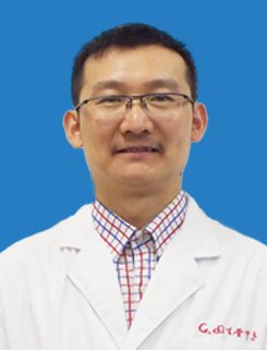 李晨光