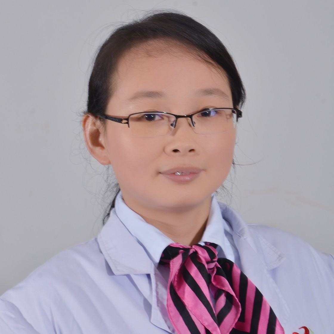 邓群力