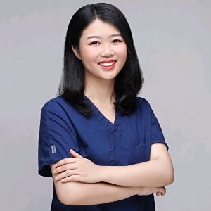 李蕾