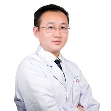 李新征