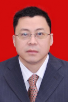 侯凌云
