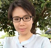 李华