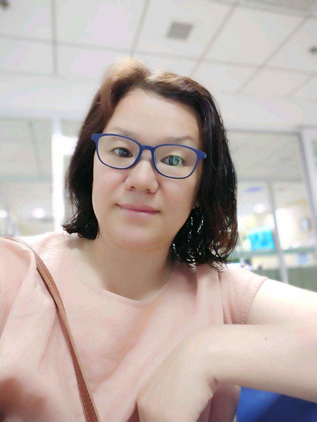 张龙月
