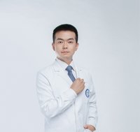 游蓁