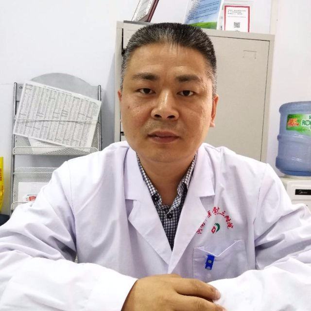 卫向龙