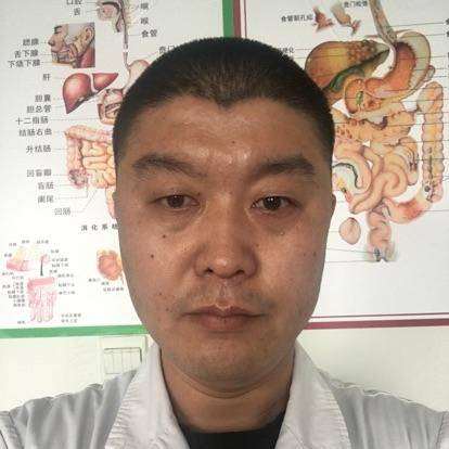 李伟彬