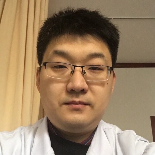张奕