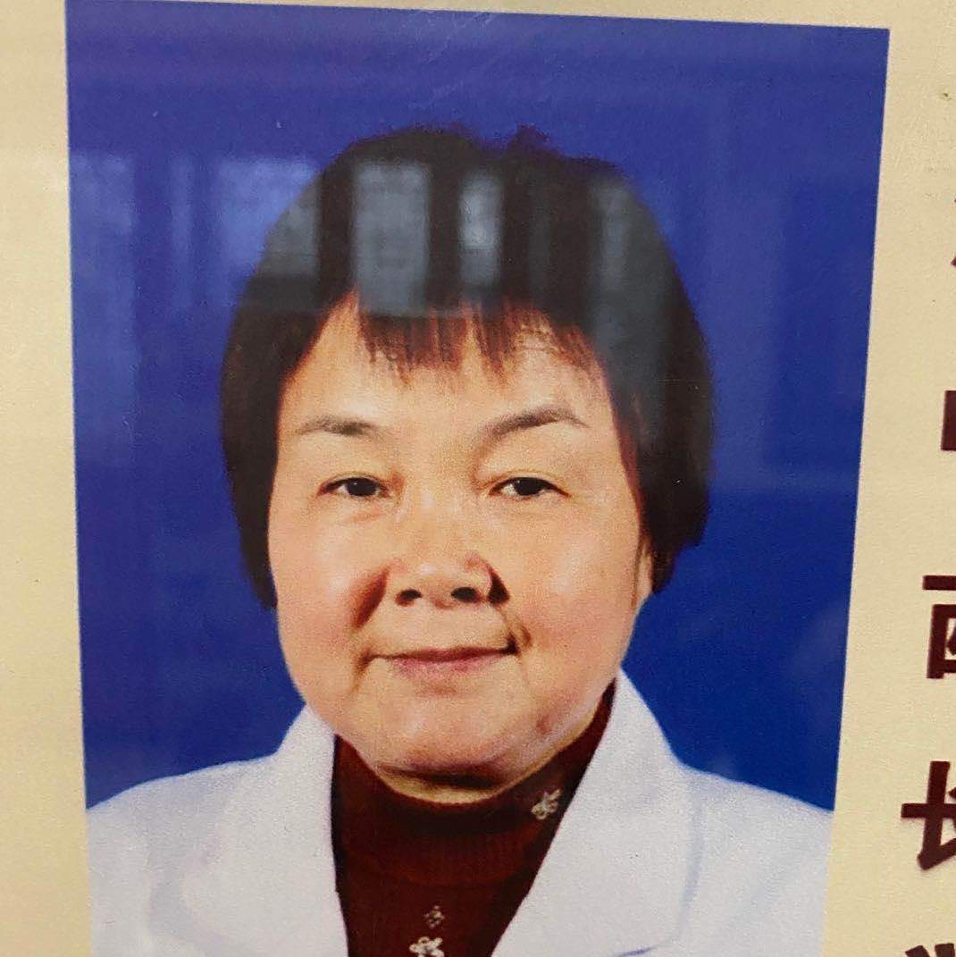 胡学芳