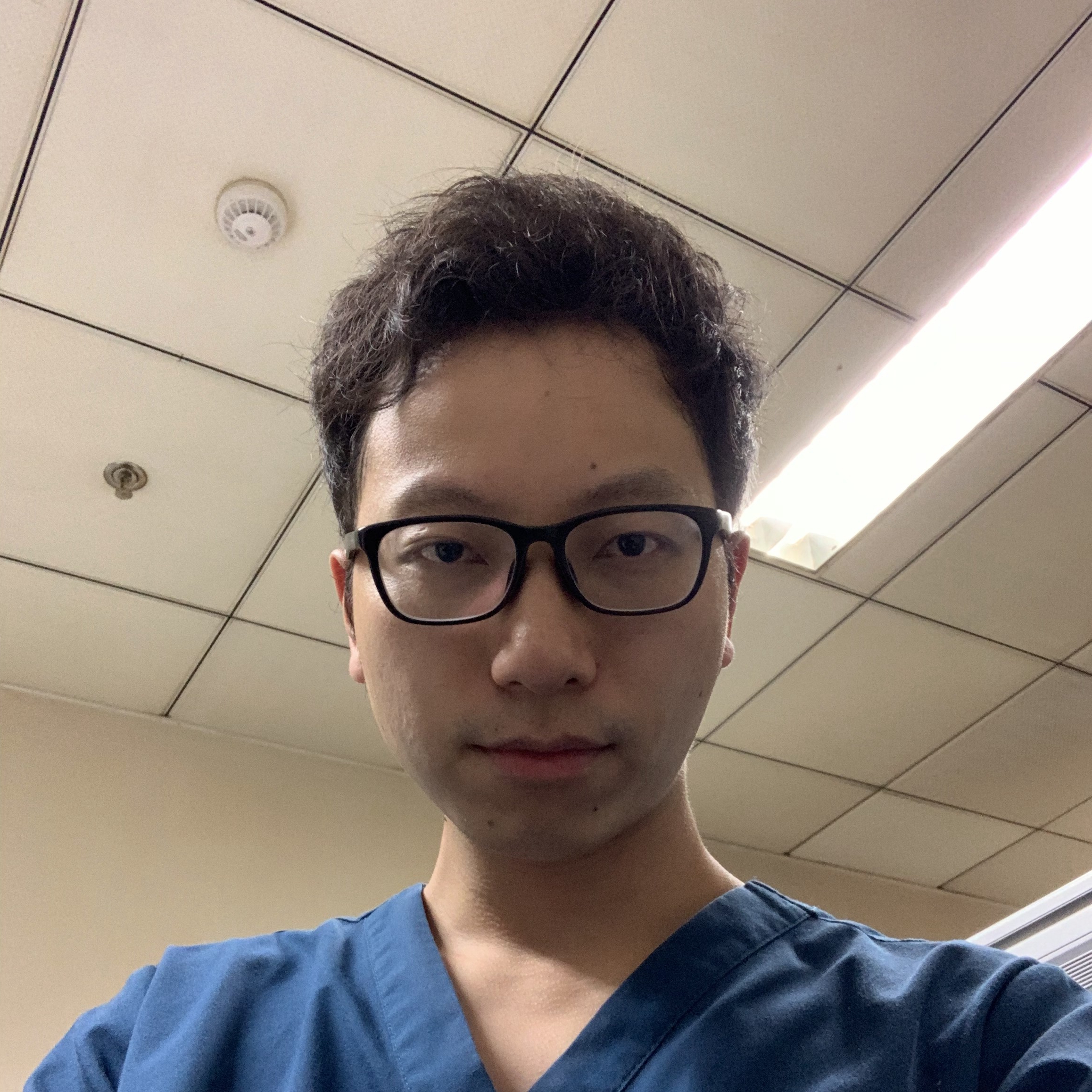 包含望京医院老年人看病代挂号合规加急协调的词条