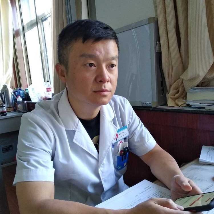 王磊