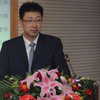 陈伟