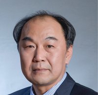 裴琼