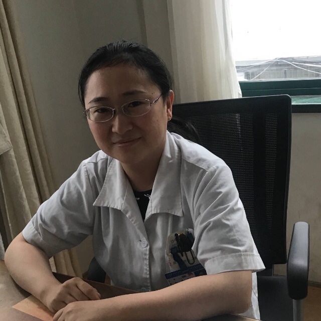 李奔