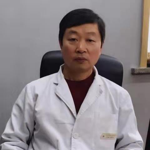 黄龙男