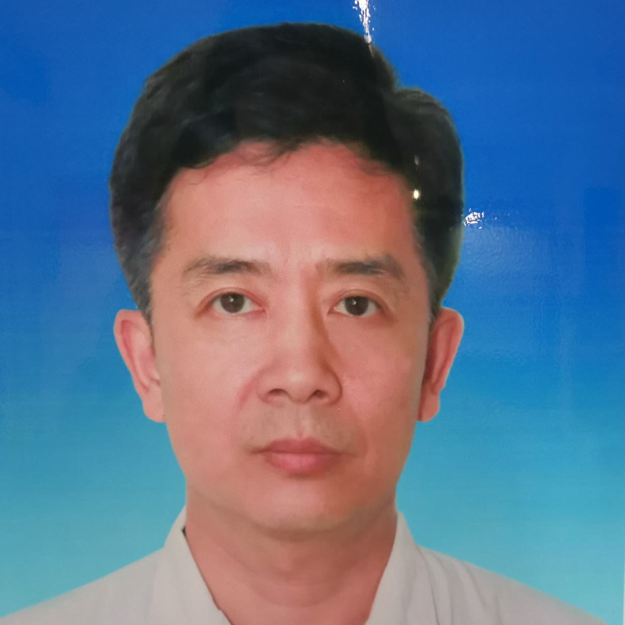 李明