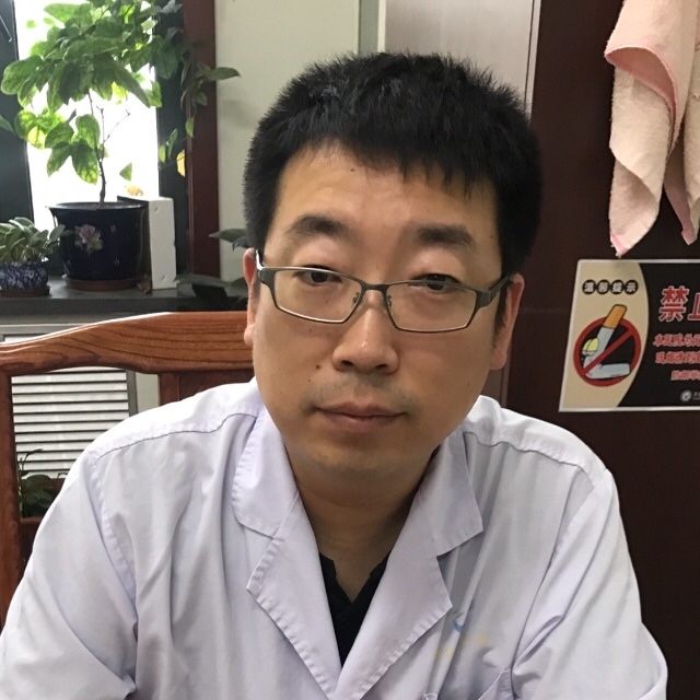 贾振