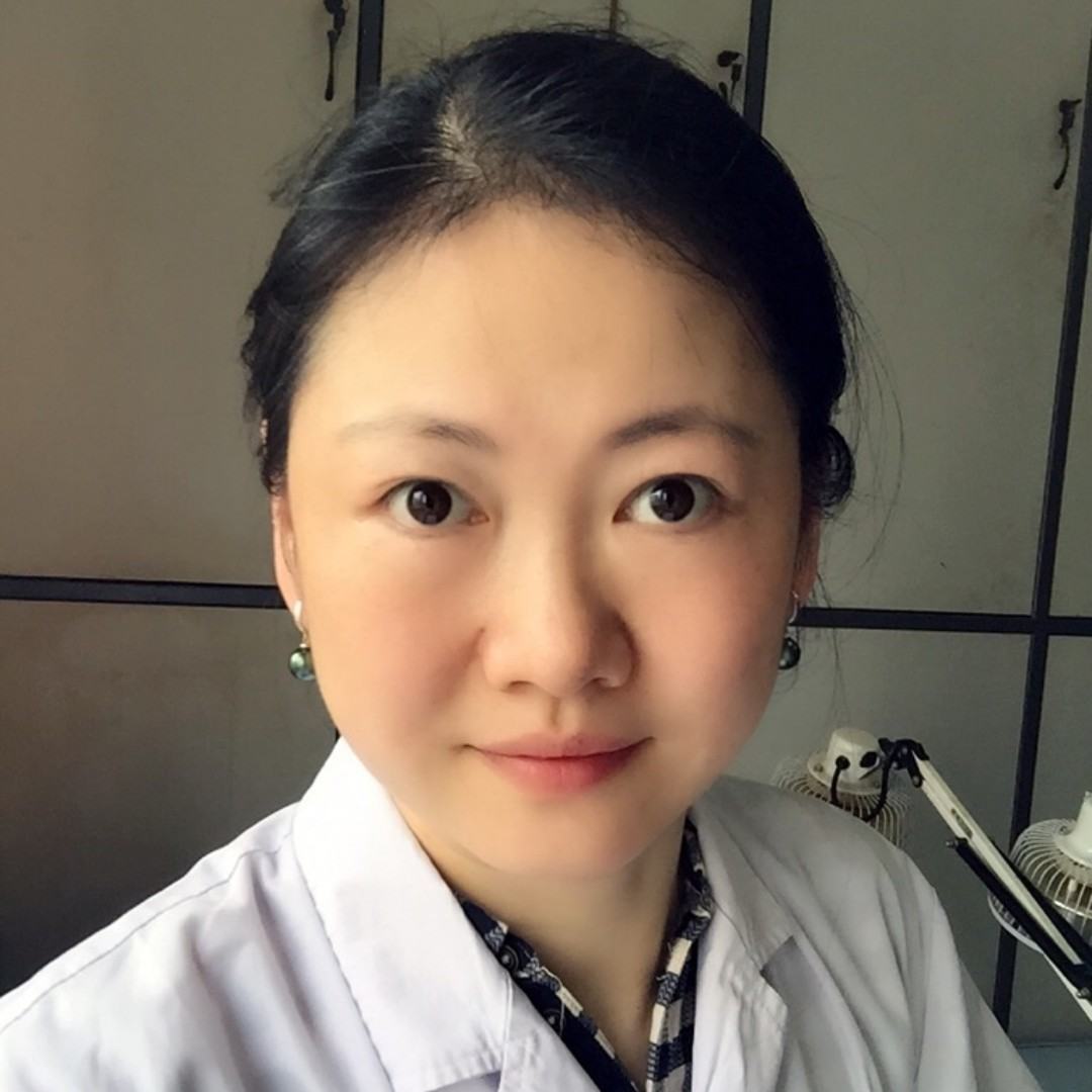 殷霞
