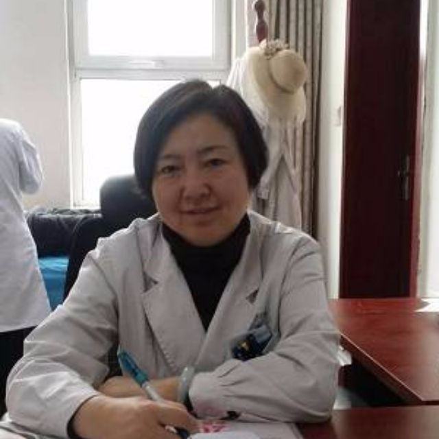 李华
