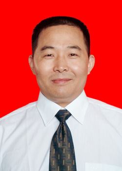 仝墨泽