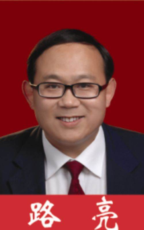 路亮医生