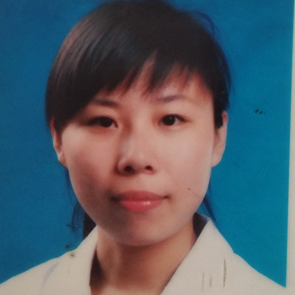 何婧柳
