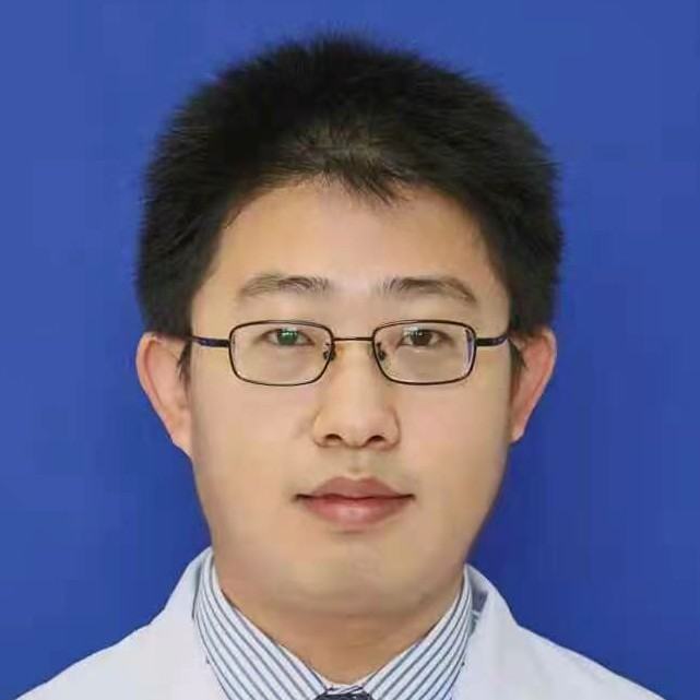 侯伟