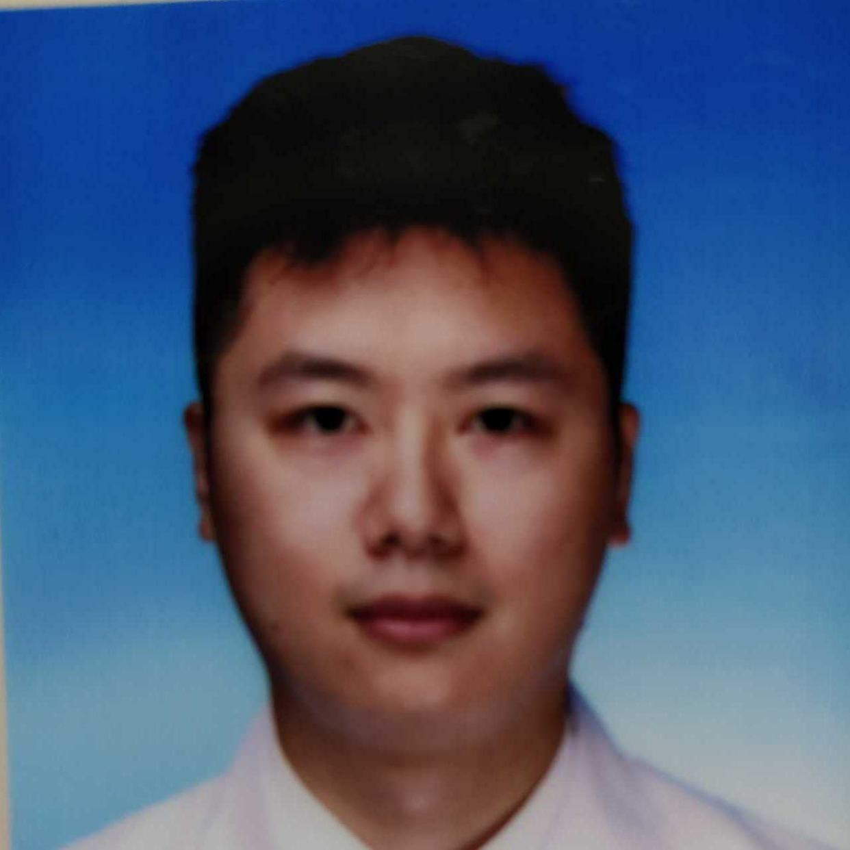 李靖杰