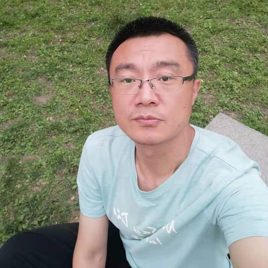范欣