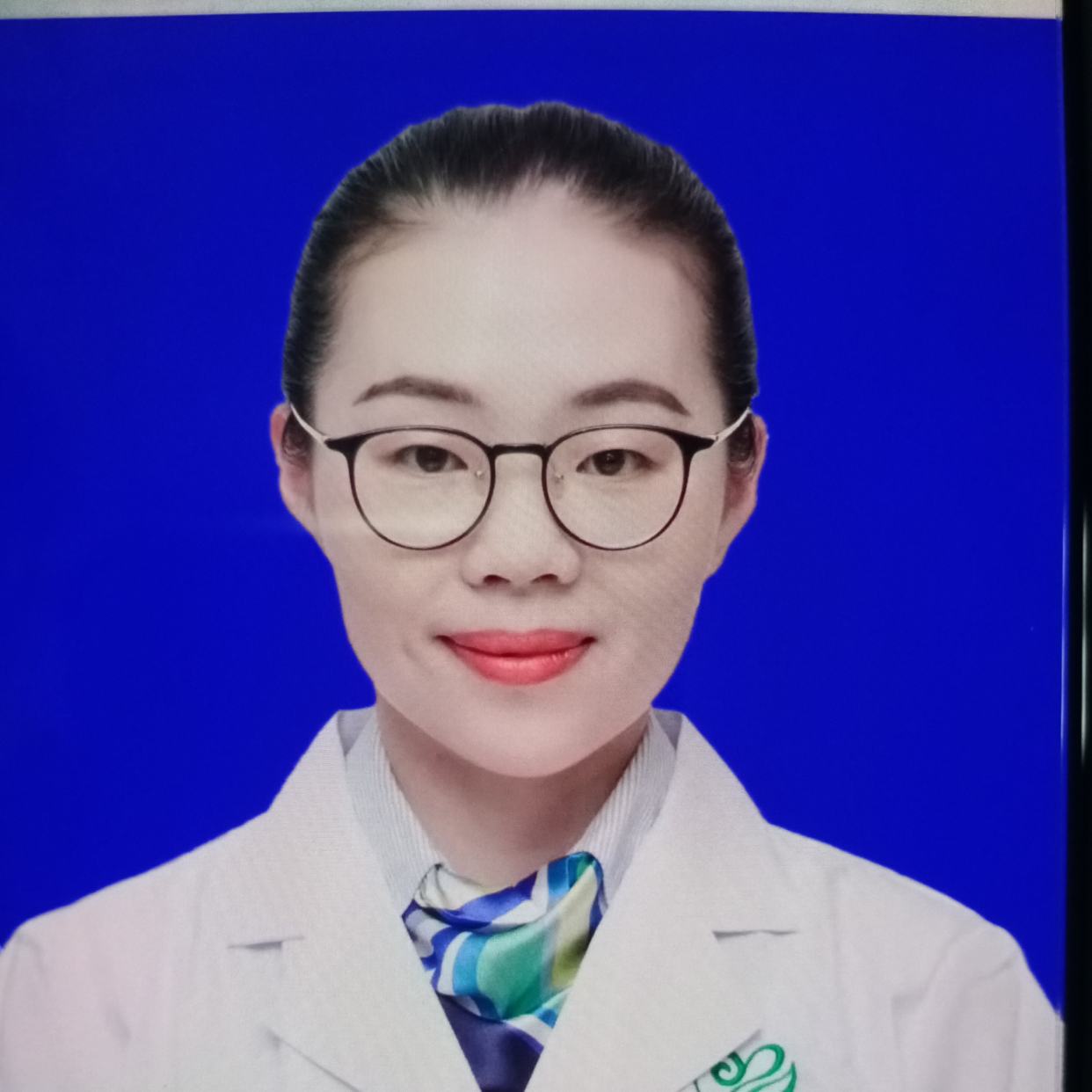 熊静