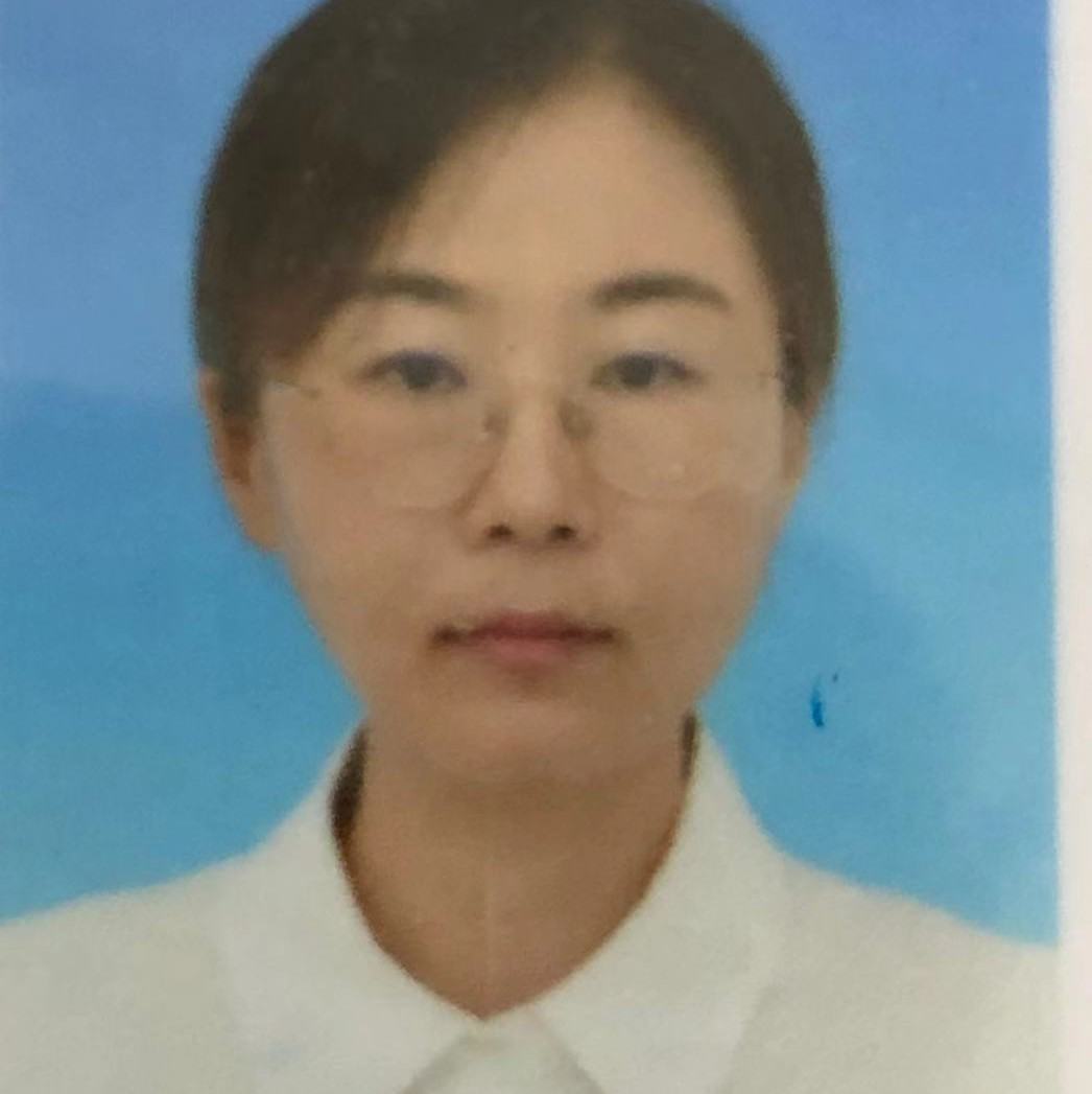 梁霞