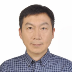 齐铁伟