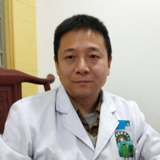 王磊