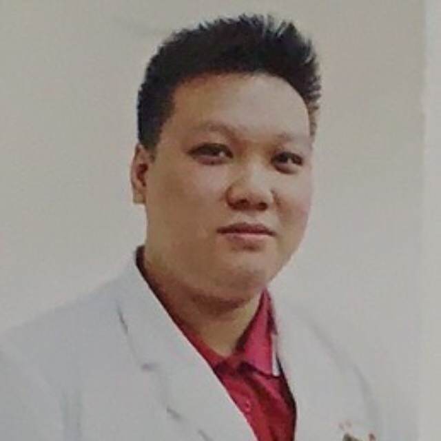 梁灿德