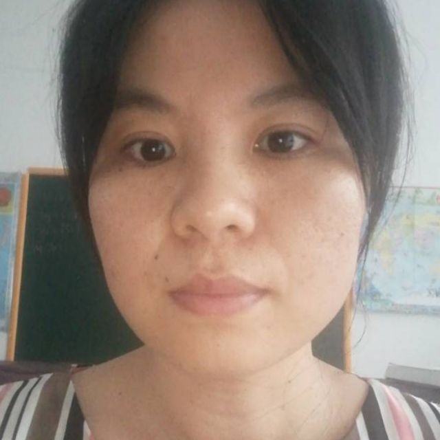 管奕婷