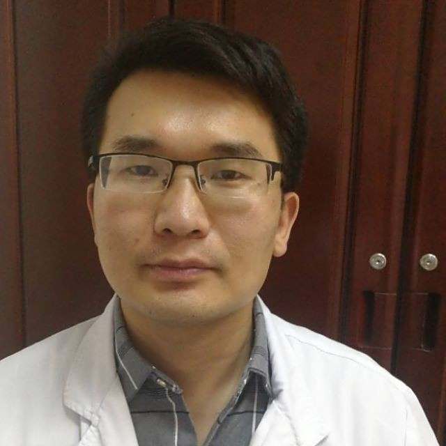 文鸿旭