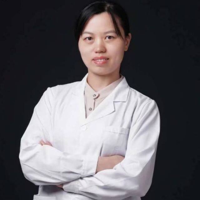 刘明