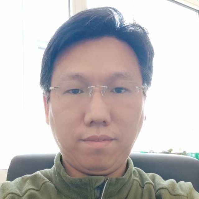 耿雷
