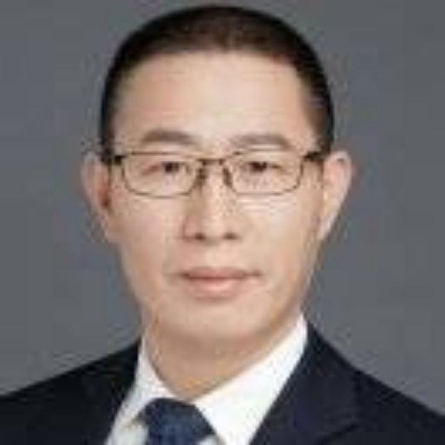 屈留新
