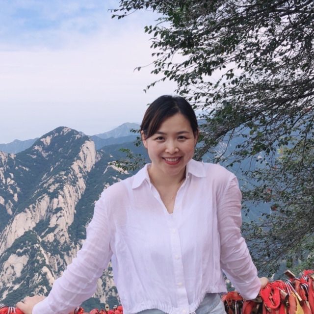 章雪莲