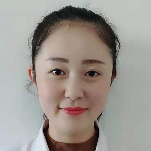李加男