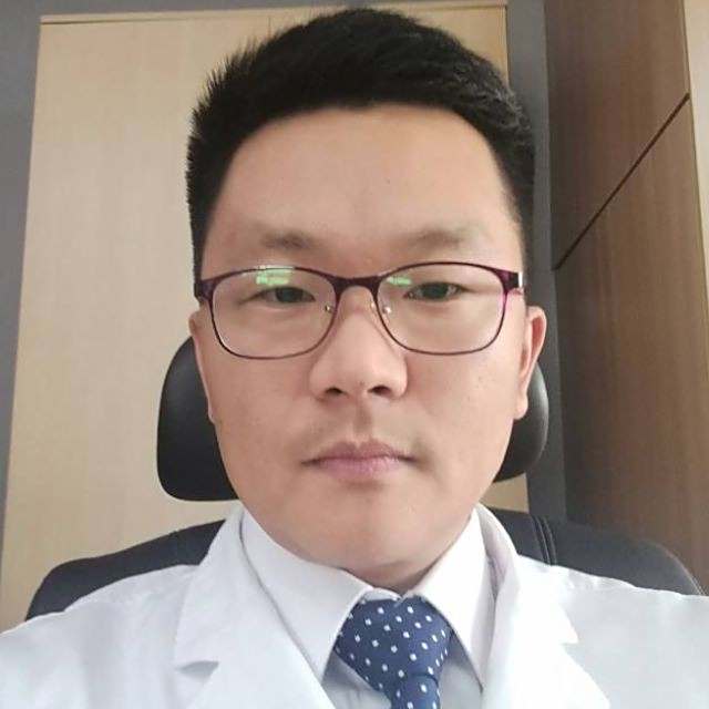 金哲