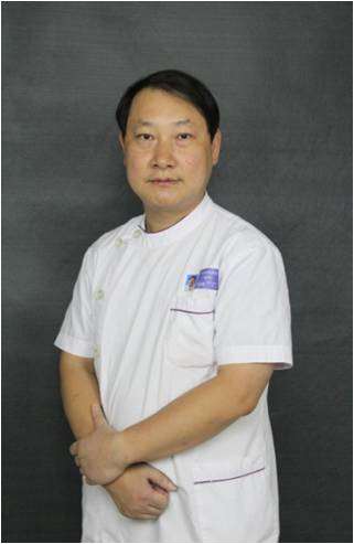 许定峰