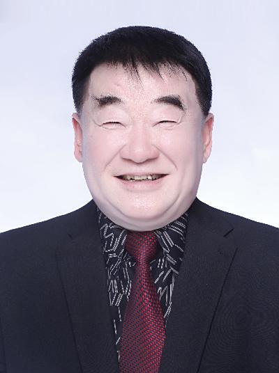 闫冰