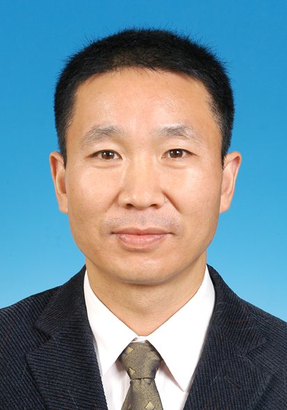 汤成春