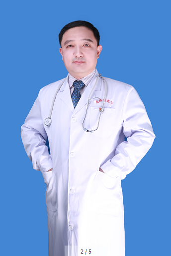 汤少鹏